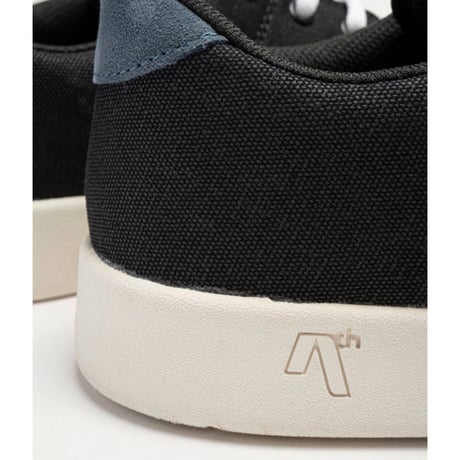AREth "PLUG" (Blue/Black)