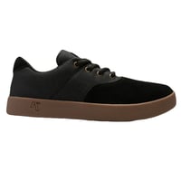 AREth "PLUG" (Black/Gum)