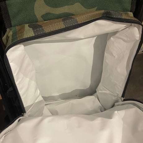 COCKROACH "SUMMER PARTY CHAIR-BACKPACK"