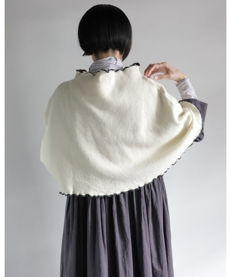 quitan / PONCHO <off white>
