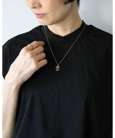 R&D.M.Co- / TWISTED FRENCH SLEEVE SHIRT <black>