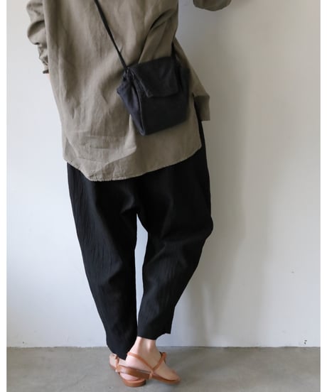 MITTAN / 強撚竹パンツ <黒>