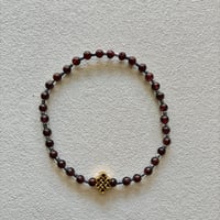 རང་མདངས།「自分自身の輝き」天然石&エンドレスノット ブレスレット【ガーネット】