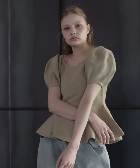 flared puff knit