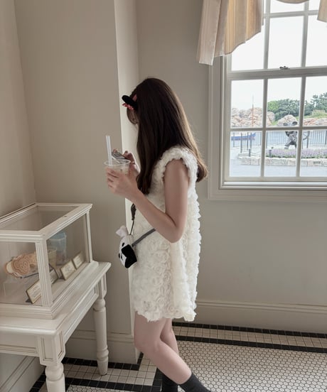 rose dress