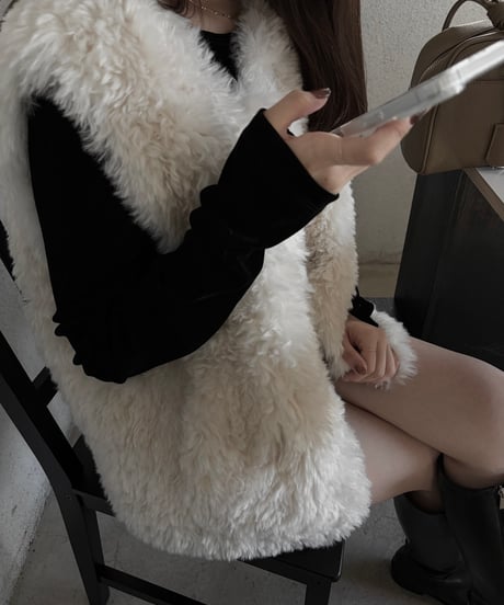 volume boa vest