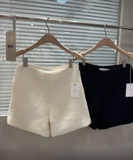 soft tweed short pants