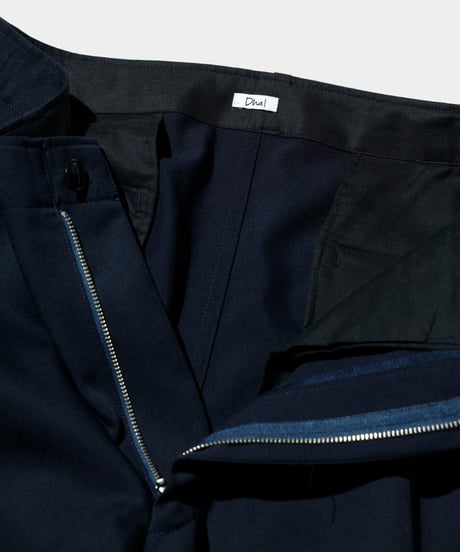 Dhal /  2/72 Wool Gaba Chino Pants  NAVY