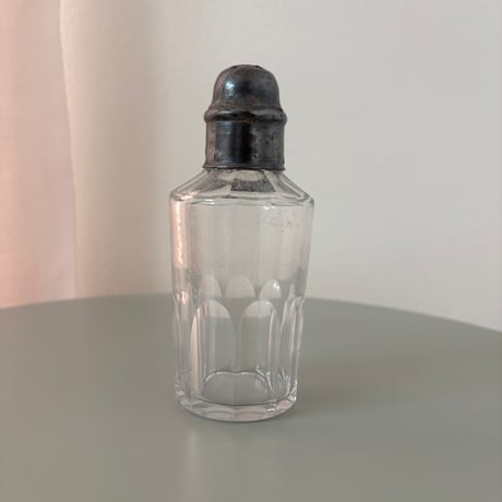 ▲20c Finland Spice glass Bottle