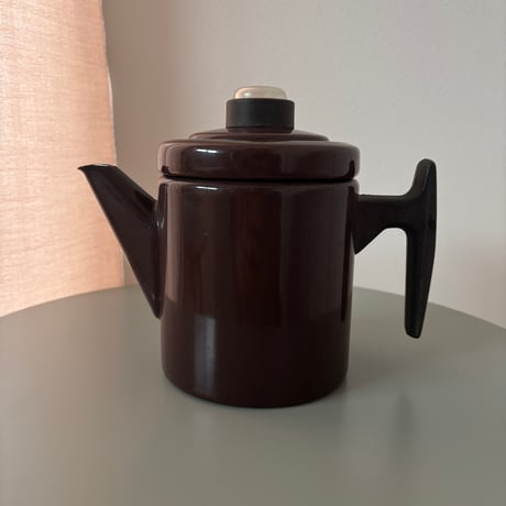 Finel/ARABIA/Wärtsilä Antti Nurmesniemi 1957 coffee pot small Brown
