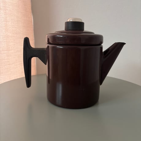 Finel/ARABIA/Wärtsilä Antti Nurmesniemi 1957 coffee pot small Brown