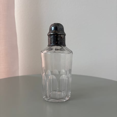▲20c Finland Spice glass Bottle
