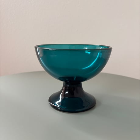 1956 Saara Hopea Nuutajarvi Finland Ice cream glass bowl 5379 Blue❶