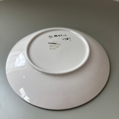 1969年 ARABIA Finland Goran Back Hand Paint cup&saucer❶