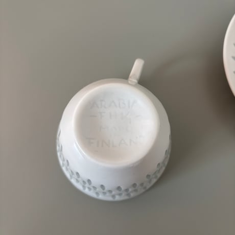 ARABIA Friedl.H.Kjellberg "Riisi/Rice" Cup&saucer