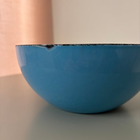 Finel/ARABIA/Wärtsilä Kaj Franck bowl two-tone light blue