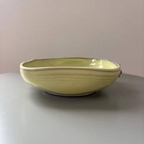 1950's ARABIA Leaf Handle Bowl