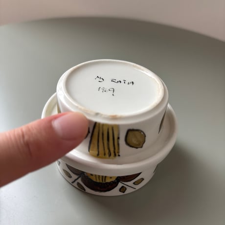 1969年 ARABIA Finland Goran Back Hand Paint cup&saucer❶