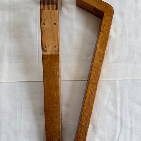 ALVAR AALTO artek War Leg❶