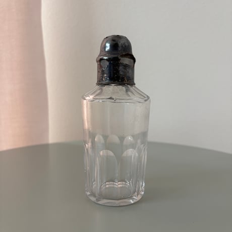 ▲20c Finland Spice glass Bottle