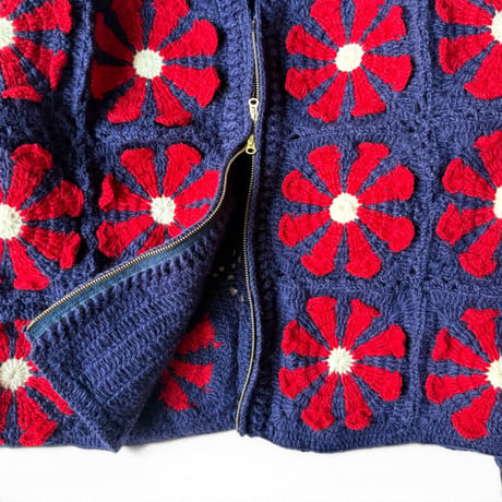 MacMahon Knitting Mills / V Neck Zip Cardigan-Square