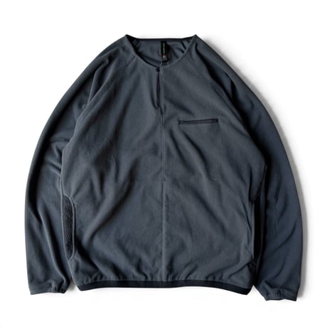 rajabrooke / BERGUNA FLEECE PULLOVER