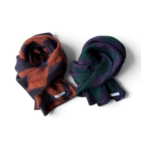 PHEENY / Kid Mohair Diamond Check Muffler