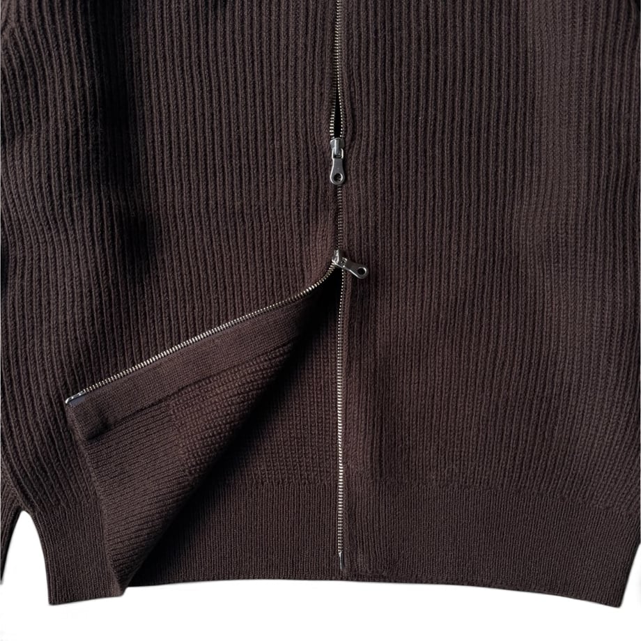 6ad5d153c9bd03cae5bc23c5