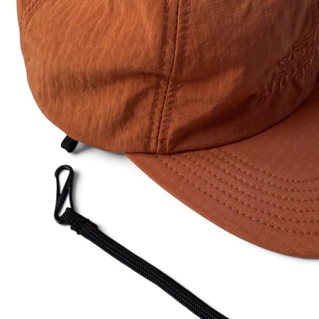 garbage / SOFT BRIM 6 PANEL CAP w/ CHIN STRAP (OFFLINE)