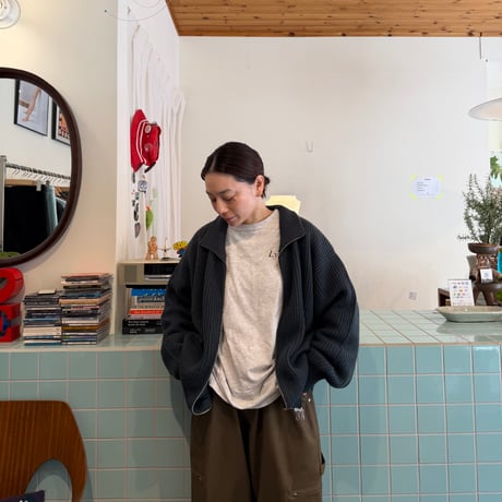 COMFORTABLE REASON / Drivers Knit