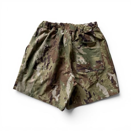 oddment / LAUNDRY CAMO SHORTS