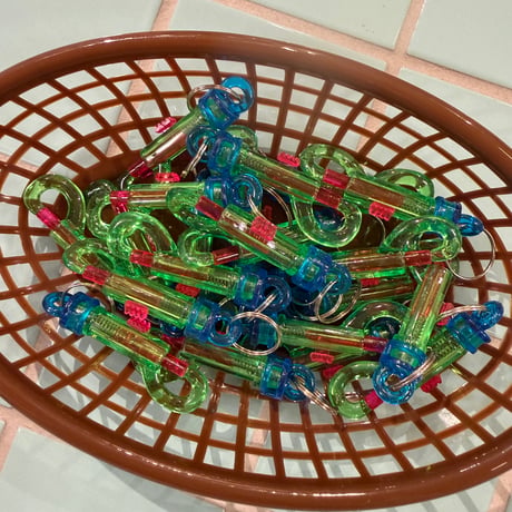DEAD STOCK ACCESSORIES / 80s PLASTIC KEY RING