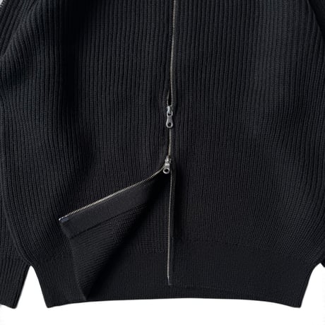 COMFORTABLE REASON / Drivers Knit