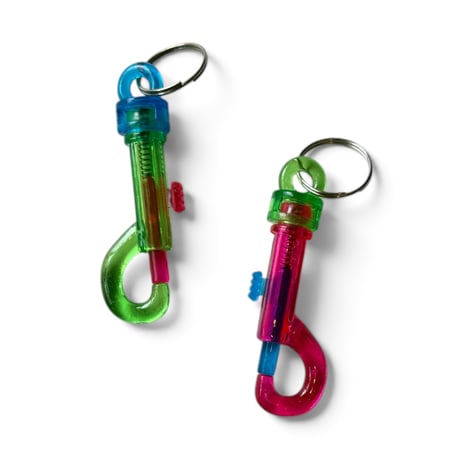 DEAD STOCK ACCESSORIES / 80s PLASTIC KEY RING