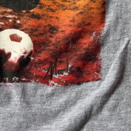 MUSIC TEE / BOB MARLEY FOOTBALL TEXT