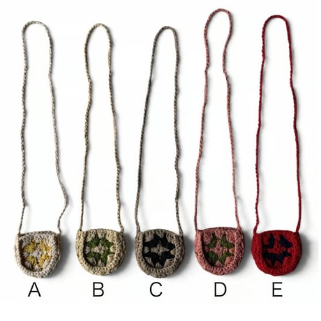 MacMahon Knitting Mills  / Small Case-Necklace
