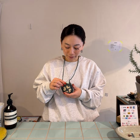 MacMahon Knitting Mills  / Small Case-Necklace