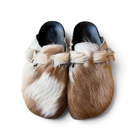 JAWANDI / GOAT FUR CLOG SANDAL