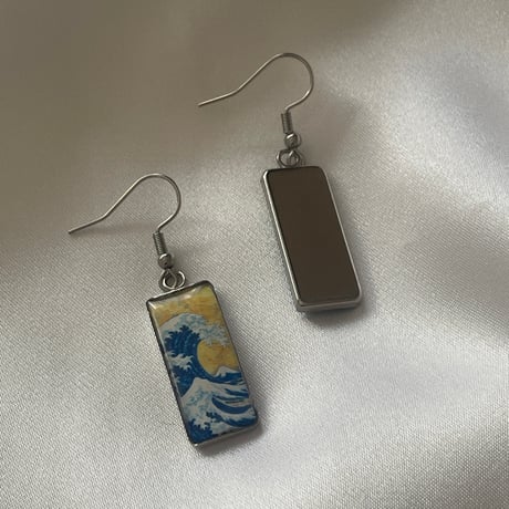葛飾北斎 《神奈川沖浪裏》 ピアス・イヤリング｜浮世絵アート スクエア 和モダン ユニセックス