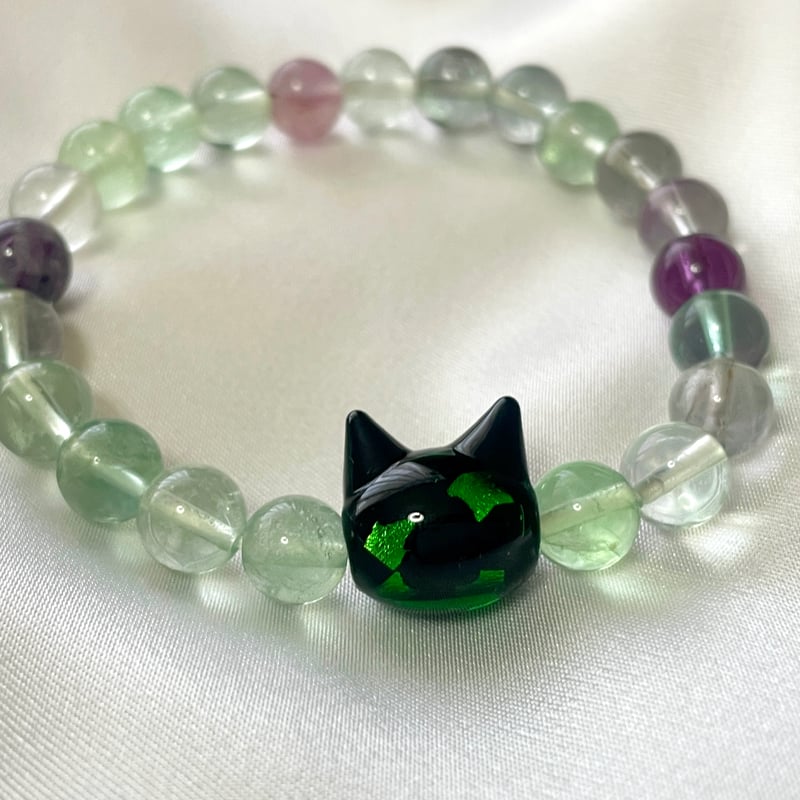 大人からお子様まで】ホタルガラス（猫玉）の天然石ブレスレット｜天然