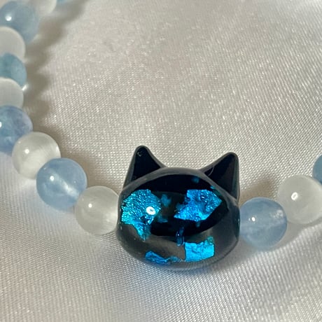 【大人からお子様まで】ホタルガラス（猫玉）の天然石ブレスレット｜キャッツアイ＆アクアマリン