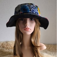 自分らしくアレンジhat★約61.5㎝★グレー× Flower
