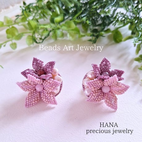 【NEW/受注制作】 ピンクの花の耳飾り (ステッチ立体）イヤリング/ピアス