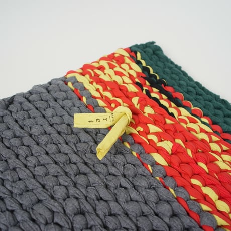 Reused textile rug　square　Red