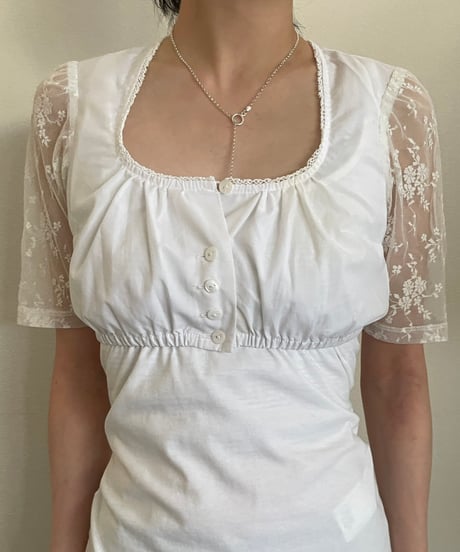 h.moser short blouse