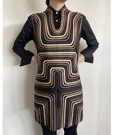 Geometric wave dress
