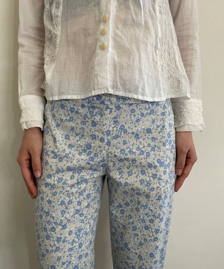 flower capri pants