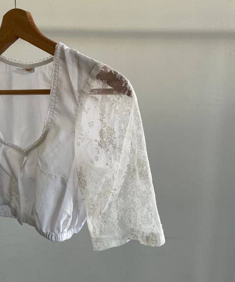 h.moser short blouse