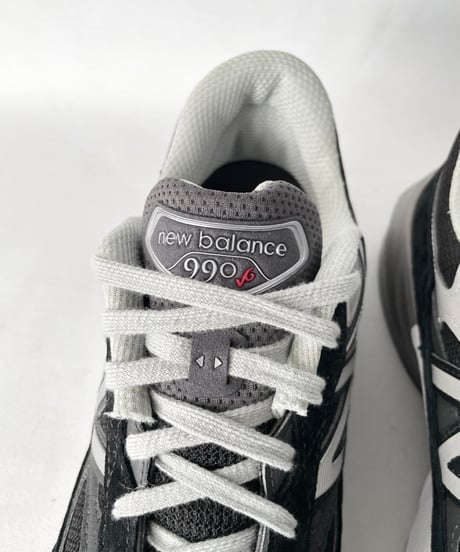 新品 New Balance 990 V6 / Black with White