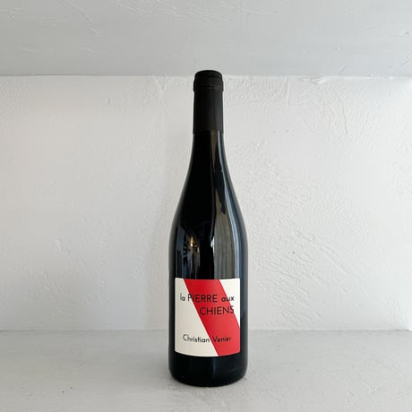 <RED> La Pierre aux Chiens 2025 / Christian Venier